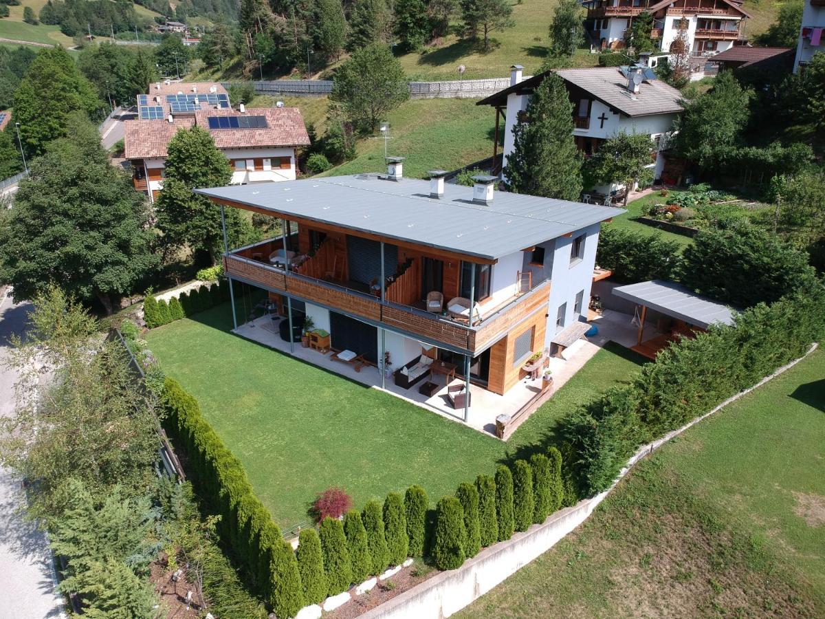 مبيت وإفطار تيزيرو Casa De Fiemme المظهر الخارجي الصورة