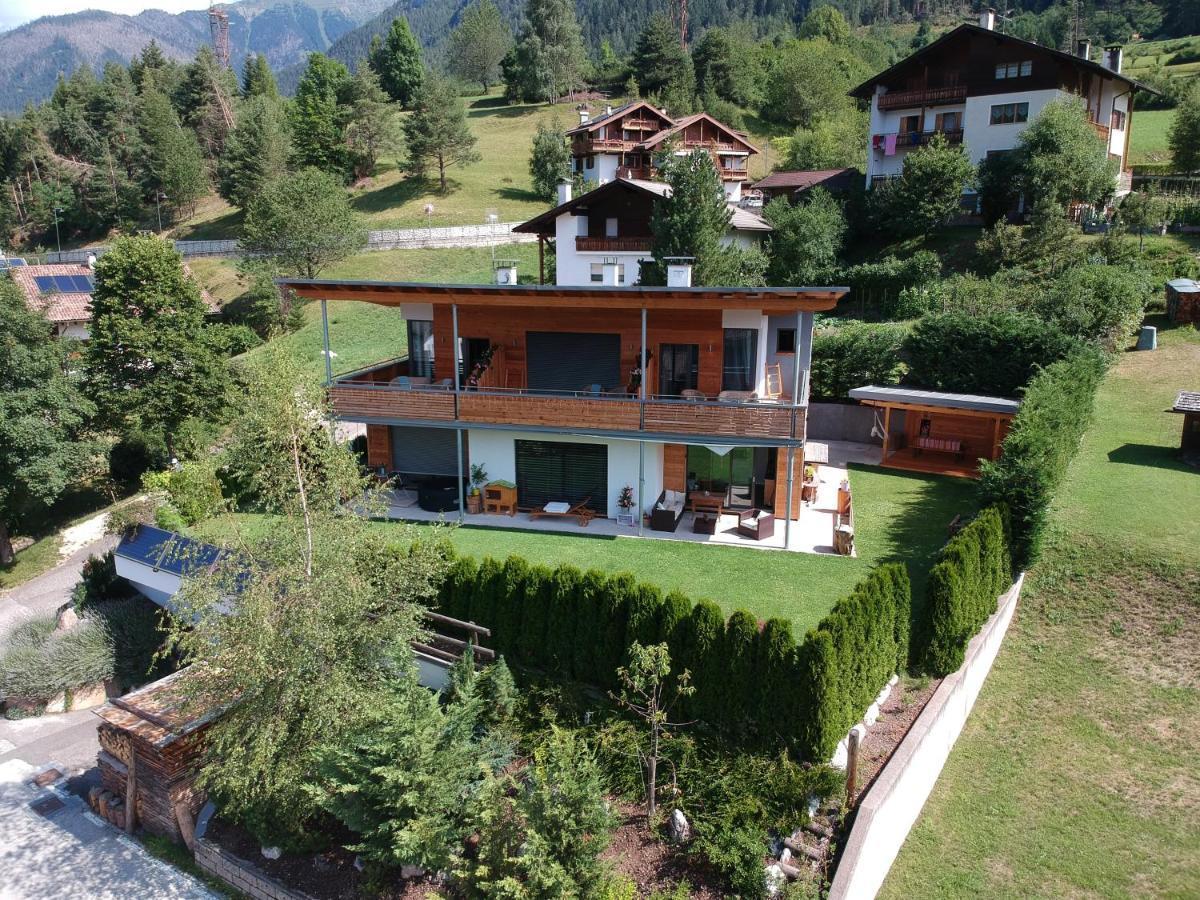 مبيت وإفطار تيزيرو Casa De Fiemme المظهر الخارجي الصورة